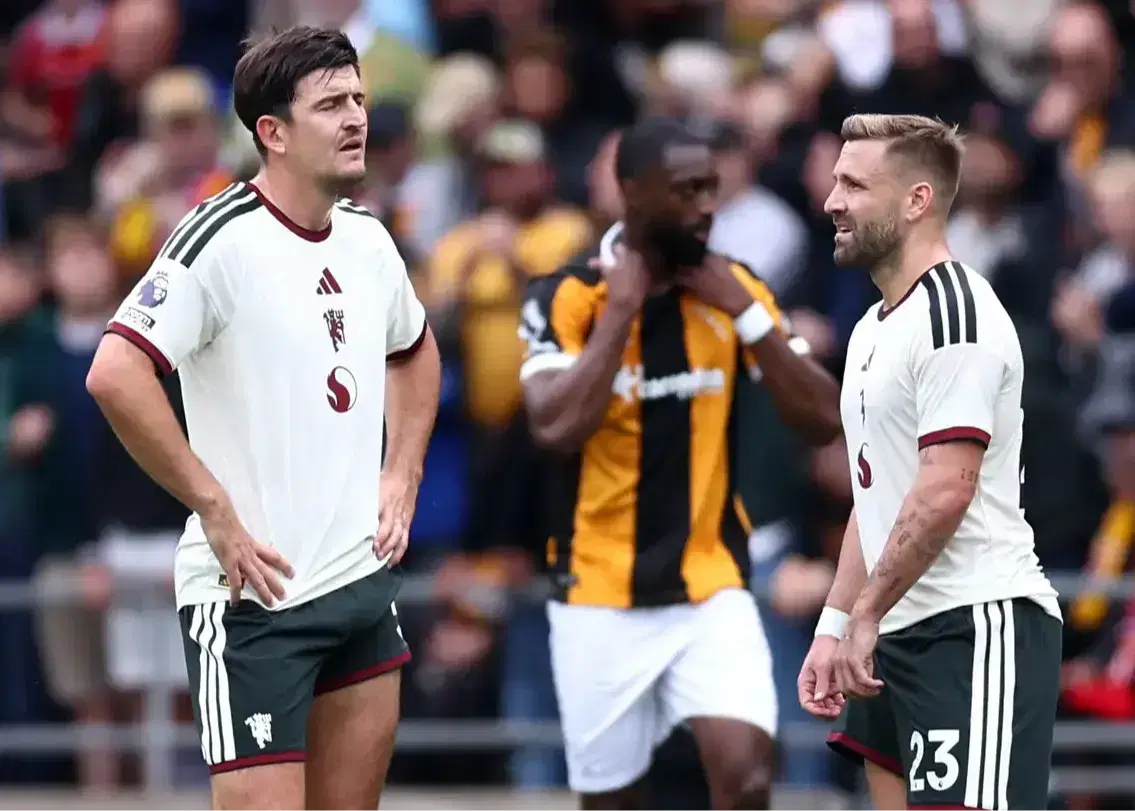 स्टेफन जेरार्ड ने मैनचेस्टर यूनाइटेड के खिलाड़ियों पर उठाए