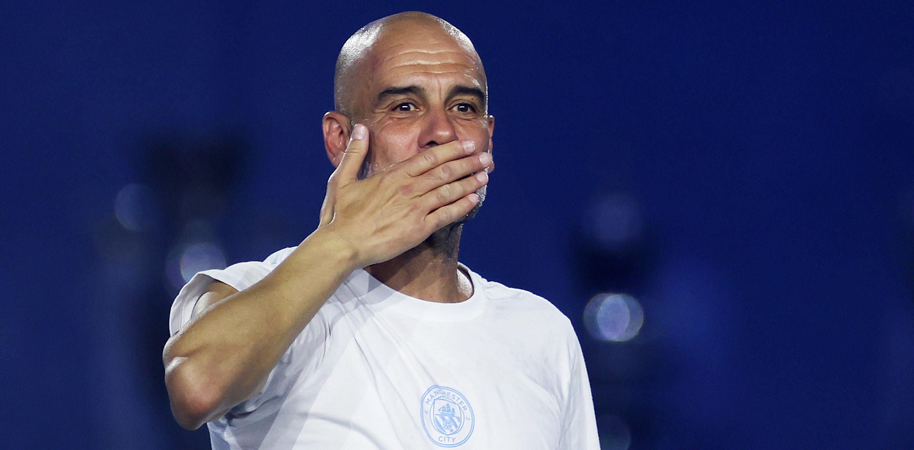 एक खिलाड़ी ने बताया Guardiola के Manchester City छोड़ने का असली कारण: "उन्होंने हमें बताया और मैं समझता हूँ"