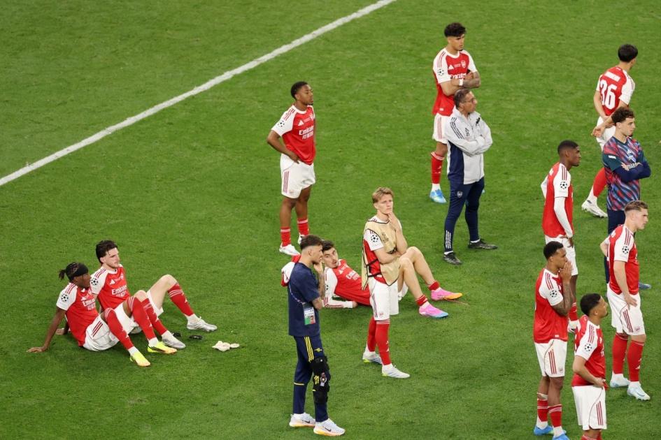 आर्सेनल खिलाड़ियों की भावनाएं UEFA चैंपियंस लीग फाइनल में PSG से हार के बाद